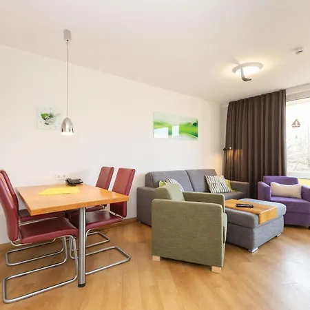 Apartment Trafalgar 141